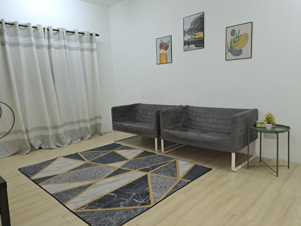 1201 Apartment Ladang Tok Pelam Tepipantaibatuburuk Kuala Terengganu Eksteriør billede